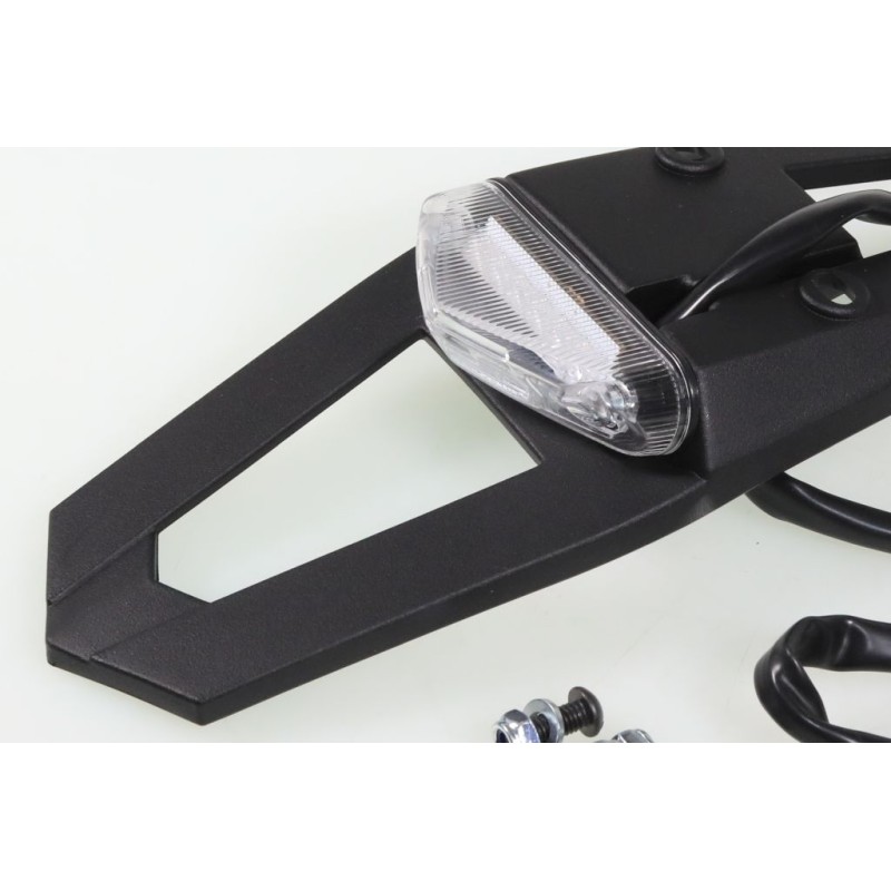 Bavette arrière à led et support plaque homologué complet