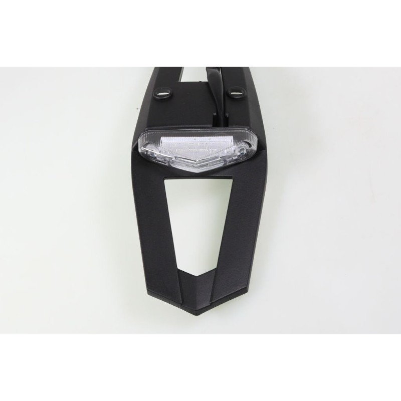 Bavette arrière à led et support plaque homologué complet