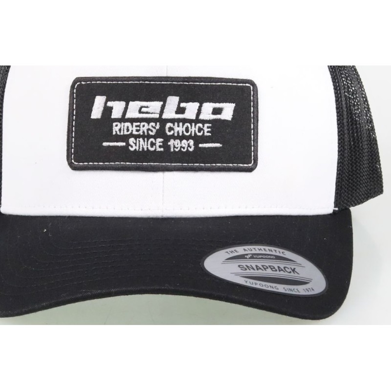 Casquette HEBO avec visière incurvée noire/blanche