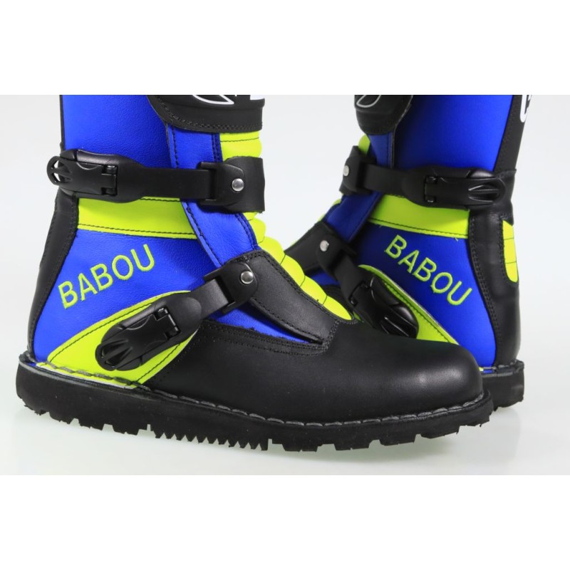 Bottes MOS personnalisables sur mesure avec broderie