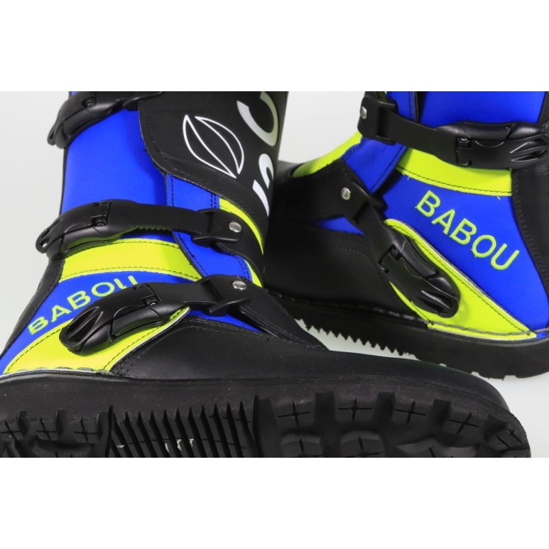 Bottes MOS personnalisables sur mesure avec broderie