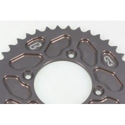 GECO closed 4-hole sprocket