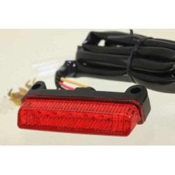 Feu arriere à led cabochon rouge universel