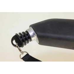 Bouchon pot noir avec tour de cou pour lavage moto