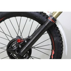 Protection fourche carbone DELAY universel