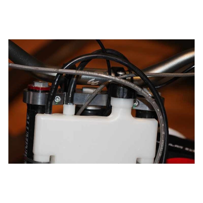 Reservoir additionnel essence HEBO 1L avec siphon