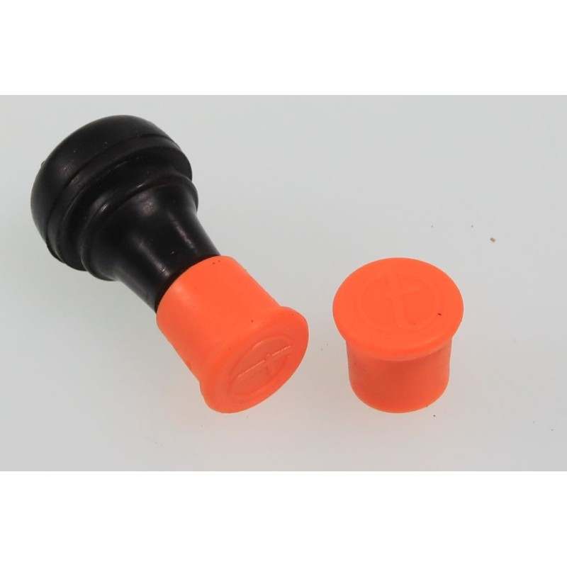 Bouchon valve TF silicone orange la paire