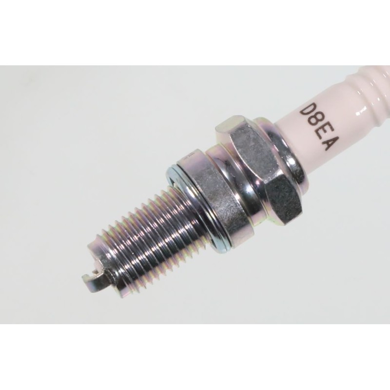 Bougie BETA 125/200 alp 4T NGK D8EA