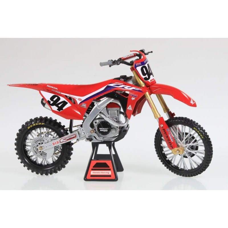 Miniature moto HONDA HRC CRF 450 R N°94 Ken Roczen 1/6e