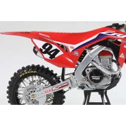Miniature moto HONDA HRC CRF 450 R N°94 Ken Roczen 1/6e