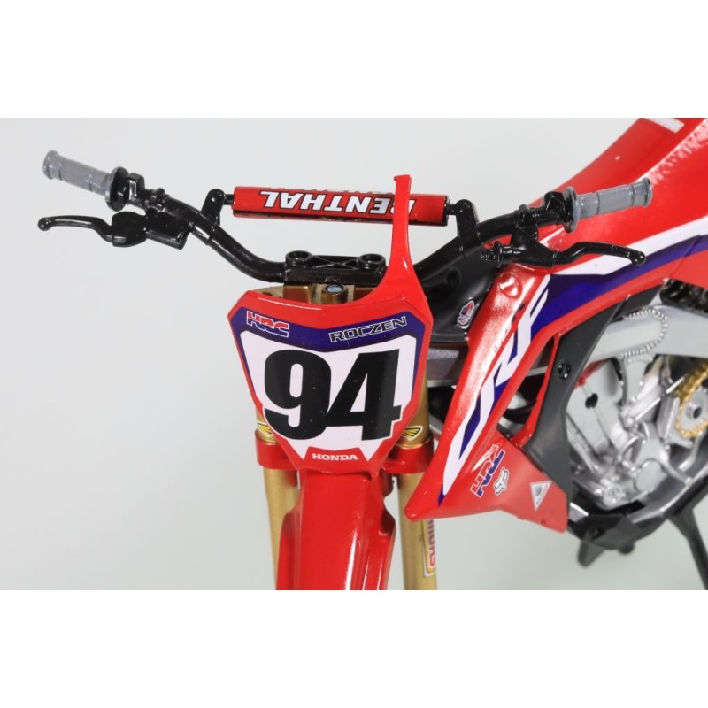 Miniature moto HONDA HRC CRF 450 R N°94 Ken Roczen 1/6e