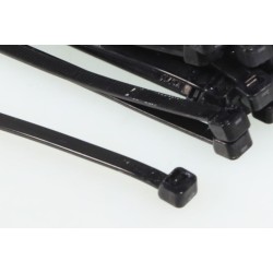 Assortiments de 100 colliers serre-câbles noir 28cm