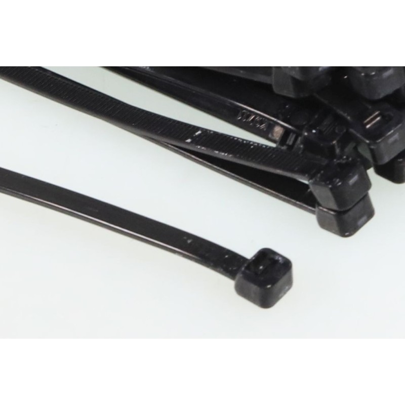 Assortiments de 100 colliers serre-câbles noir 28cm