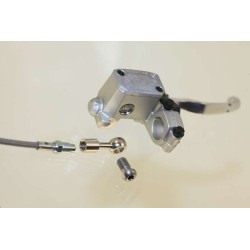 Adaptateur fixation durite/maitre cylindre BREMBO acier