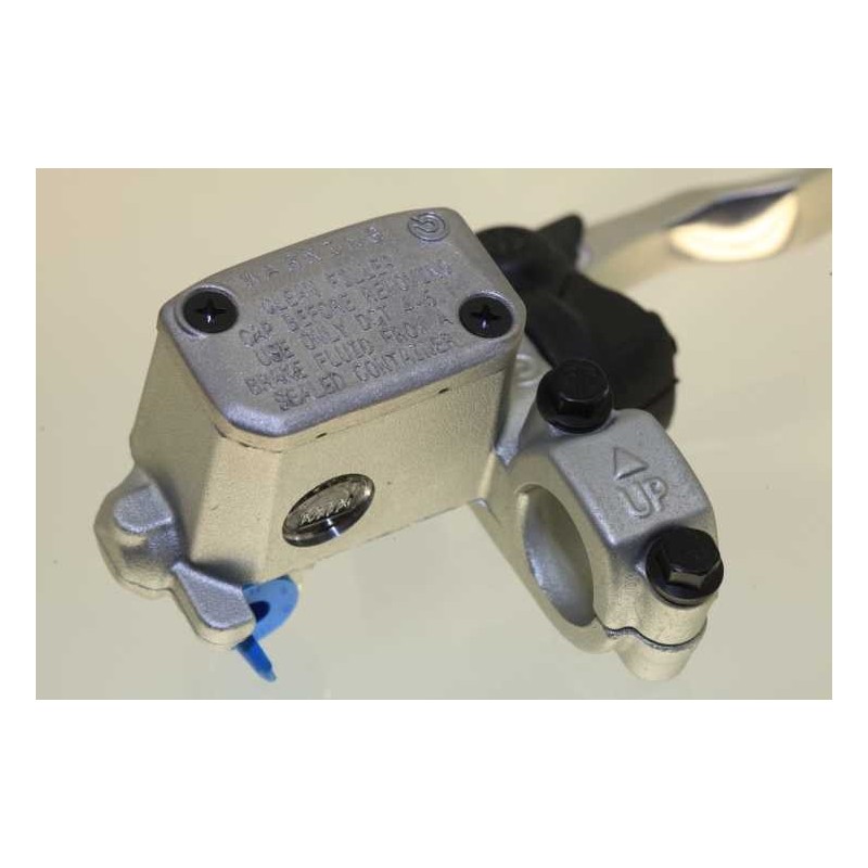 Maitre cylindre frein AV BREMBO gris