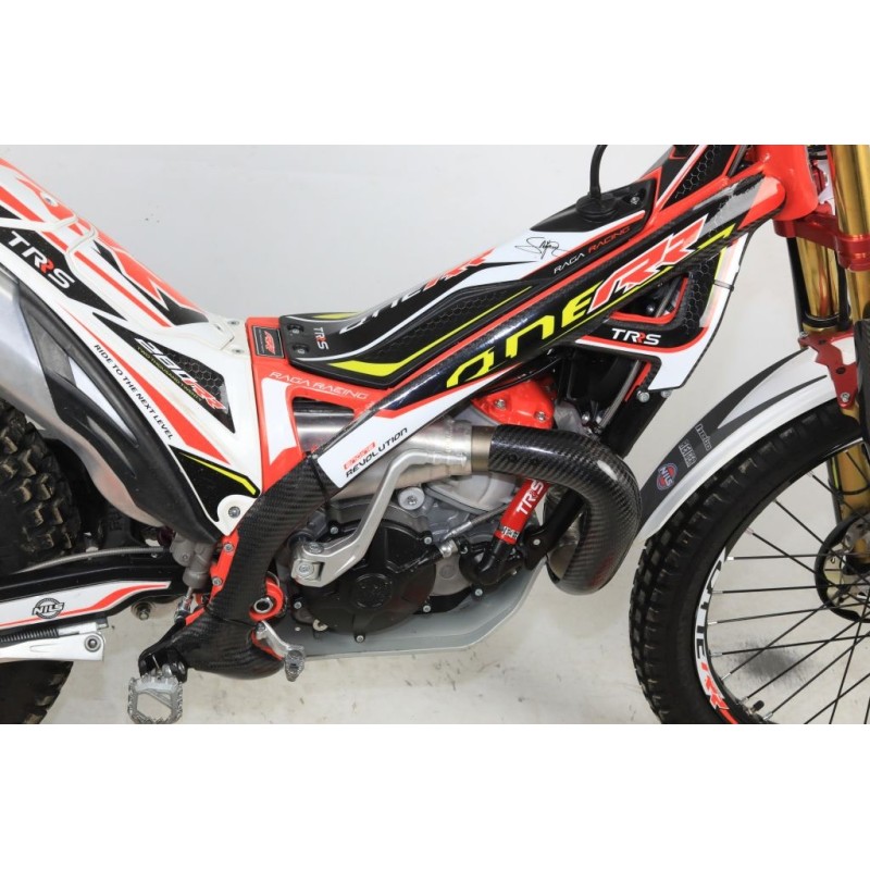 Protection coude echappement carbone SKC TRS version integrale