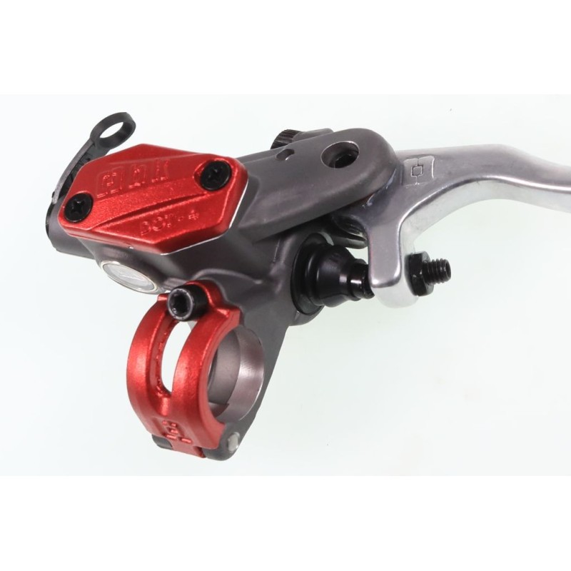 Maitre cylindre frein AV BRAKTEC rouge