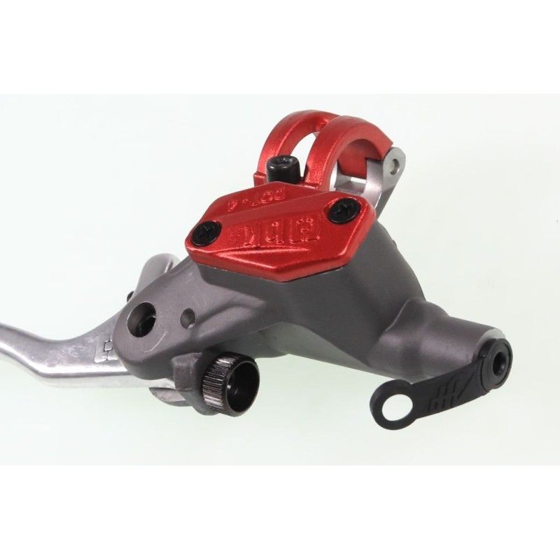 Maitre cylindre frein AV BRAKTEC rouge
