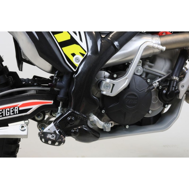 Protection cadre plastique TB TRS partie basse noir