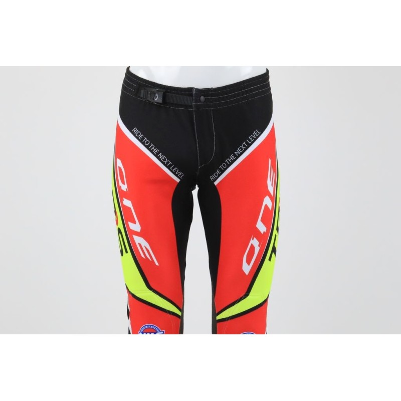 Pantalon TRS 2023 rouge/noir/jaune