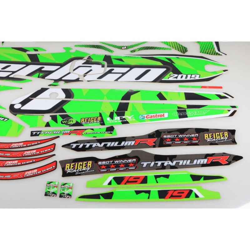 Kit autocollant VERTIGO 2019 titane complet